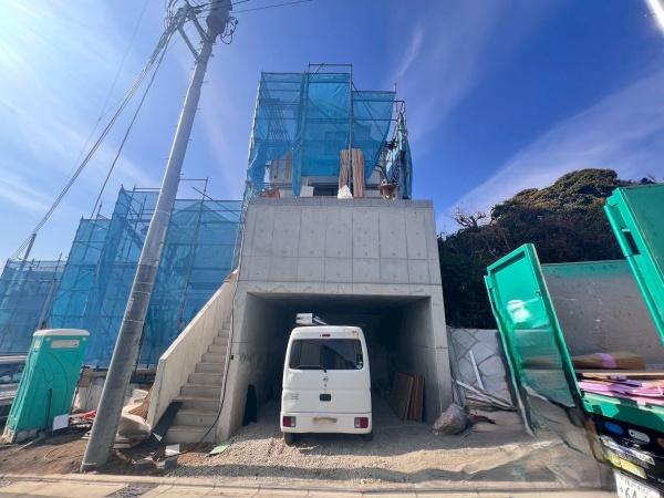 �_�ސ쌧���l�s����l�G����̐V�z��ˌ��Ă̌��n�O�ώʐ^