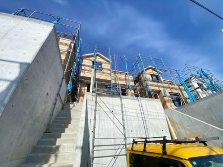 �_�ސ쌧���l�s����l�G����̐V�z��ˌ��Ă̂��̑����n