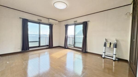 �_�ސ쌧���l�s�_�ސ�揼����3���ڂ̒��È�ˌ��Ă̗m��