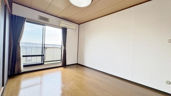 �_�ސ쌧���l�s�_�ސ�揼����3���ڂ̒��È�ˌ��Ă̗m��