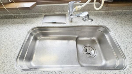 �_�ސ쌧���l�s�_�ސ�揼����3���ڂ̒��È�ˌ��ẴL�b�`��