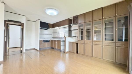 �_�ސ쌧���l�s�_�ސ�揼����3���ڂ̒��È�ˌ��ẴL�b�`��