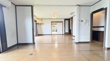 �_�ސ쌧���l�s�_�ސ�揼����3���ڂ̒��È�ˌ��Ẵ��r���O