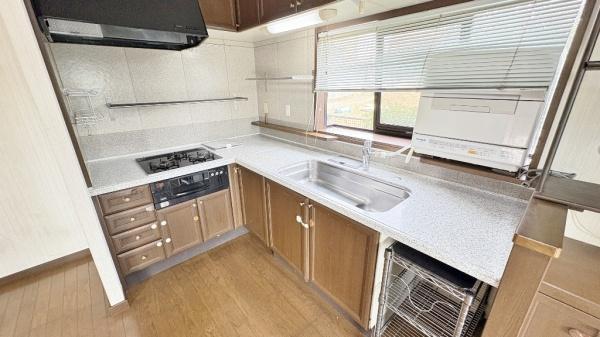 �_�ސ쌧���l�s�_�ސ�揼����3���ڂ̒��È�ˌ��ẴL�b�`��