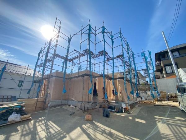 �_�ސ쌧���l�s����l�G����̐V�z��ˌ��Ă̑O�ʓ��H�܂ތ��n�ʐ^