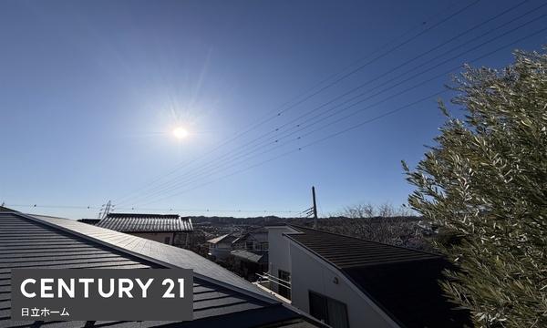 �_�ސ쌧���l�s�����Z�Y3���ڂ̐V�z��ˌ��Ă̏Z�˂���̒��]�ʐ^