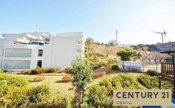 �_�ސ쌧���l�s��撆��2���ڂ̐V�z��ˌ��Ă̏Z�˂���̒��]�ʐ^