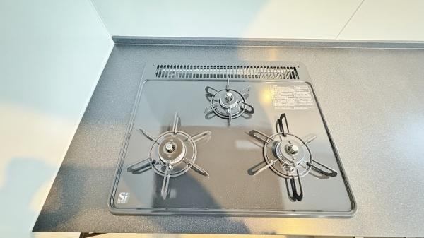 �_�ސ쌧���q�s�Â̐V�z��ˌ��ẴL�b�`��