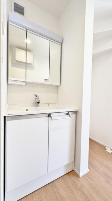 �_�ސ쌧���l�s���J�搣�J2���ڂ̐V�z��ˌ��Ă̐��ʑ�E���ʏ�