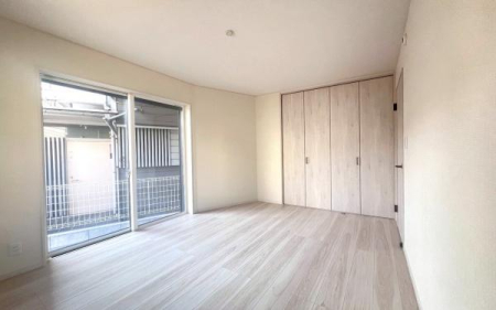 �_�ސ쌧���l�s��q�搙�c4���ڂ̐V�z��ˌ��Ă̎q������