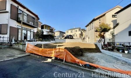 �_�ސ쌧���l�s���J�扺���J3���ڂ̐V�z��ˌ��Ă̑O�ʓ��H�܂ތ��n�ʐ^