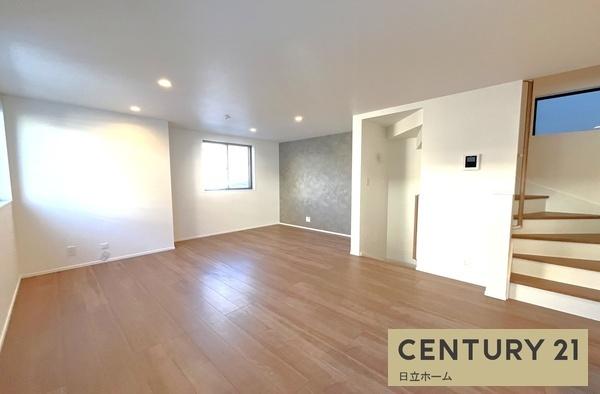 �_�ސ쌧���l�s�����Ԓ�2���ڂ̐V�z��ˌ��Ẵ��r���O