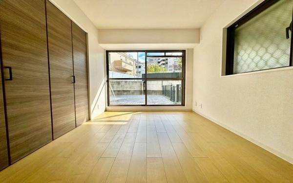 �_�ސ쌧���s�{�O��약��̒��Ã}���V�����̐Q��