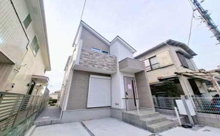 �_�ސ쌧���s�����扤�T����3���ڂ̐V�z��ˌ��Ă̌��n�O�ώʐ^