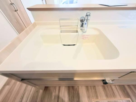 �_�ސ쌧���s�����扤�T����3���ڂ̐V�z��ˌ��ẴL�b�`��