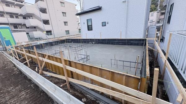 �_�ސ쌧���s���Ë斾�Â̐V�z��ˌ��Ă̂��̑����n