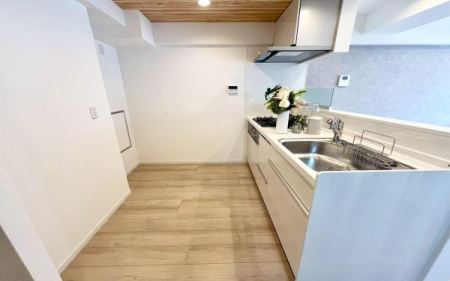 �_�ސ쌧���s�K��ˉz4���ڂ̒��Ã}���V�����̃L�b�`��