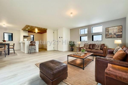 �_�ސ쌧���s�{�O�搼���1���ڂ̐V�z��ˌ��Ẵ��r���O