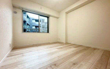 �_�ސ쌧���s���Ë�v���̒��Ã}���V�����̐Q��