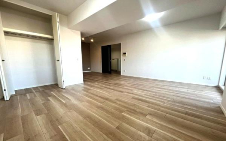 �_�ސ쌧���s����|�ǒ�3���ڂ̒��Ã}���V�����̃��r���O