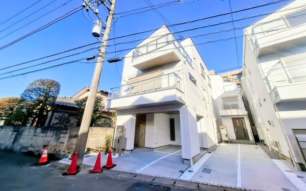 �_�ސ쌧���s�{�O��n��4���ڂ̐V�z��ˌ��Ă̌��n�O�ώʐ^