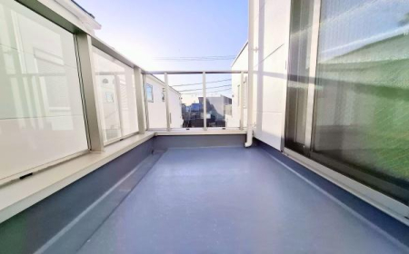 �_�ސ쌧���s�{�O��n��4���ڂ̐V�z��ˌ��Ẵo���R�j�[