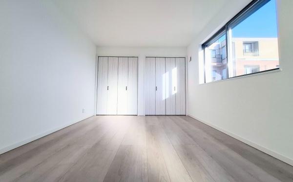 �_�ސ쌧���s�{�O��n��4���ڂ̐V�z��ˌ��Ă̗m��