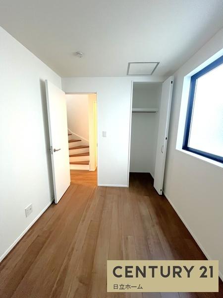 �_�ސ쌧���l�s�����Ԓ�3���ڂ̐V�z��ˌ��Ă̎q������