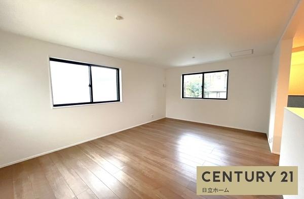 �_�ސ쌧���l�s�����Ԓ�3���ڂ̐V�z��ˌ��Ẵ��r���O