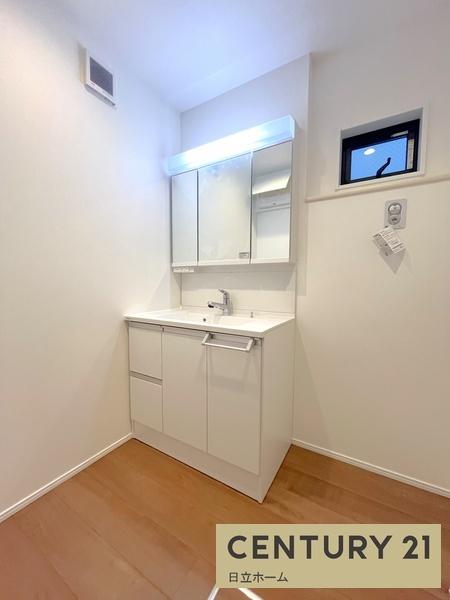 �_�ސ쌧���l�s�����Ԓ�3���ڂ̐V�z��ˌ��Ă̐��ʑ�E���ʏ�