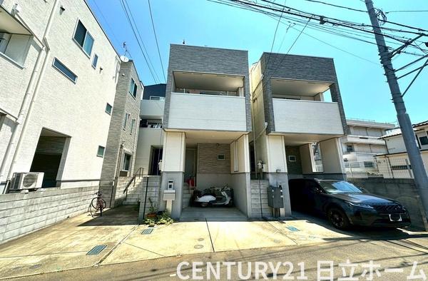 �_�ސ쌧���l�s���搼�˕���3���ڂ̒��È�ˌ��Ă̑O�ʓ��H�܂ތ��n�ʐ^