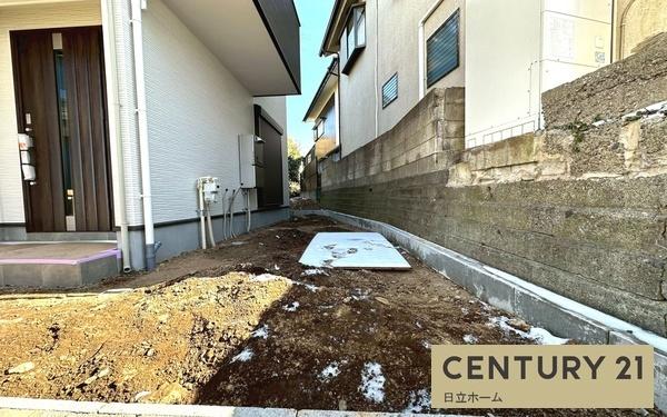 �_�ސ쌧���l�s�ߌ���k����4���ڂ̐V�z��ˌ��Ă̂��̑����n