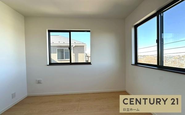 �_�ސ쌧���l�s�ߌ���k����4���ڂ̐V�z��ˌ��Ă̗m��