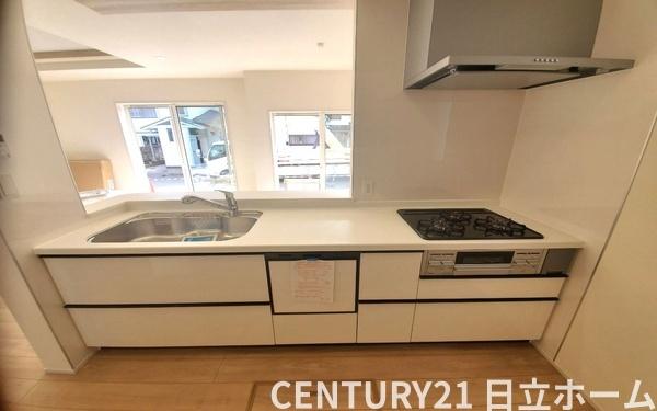 �_�ސ쌧���l�s���撆��3���ڂ̐V�z��ˌ��ẴL�b�`��