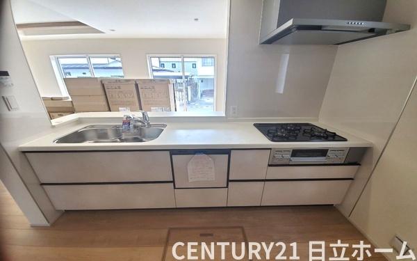 �_�ސ쌧���l�s���撆��3���ڂ̐V�z��ˌ��ẴL�b�`��