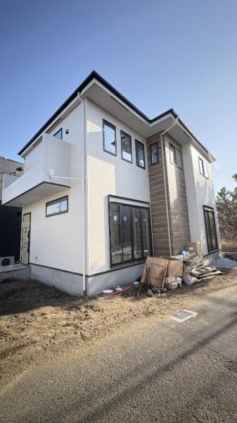 �_�ސ쌧����s���������J3���ڂ̐V�z��ˌ��Ă̌��n�O�ώʐ^