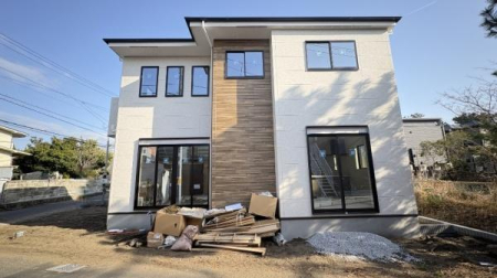 �_�ސ쌧����s���������J3���ڂ̐V�z��ˌ��Ă̂��̑����n