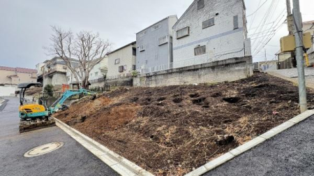 �_�ސ쌧���s�{�O�抁�P�J�̐V�z��ˌ��Ă̂��̑����n