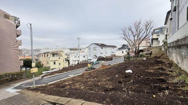 �_�ސ쌧���s�{�O�抁�P�J�̐V�z��ˌ��Ă̂��̑����n