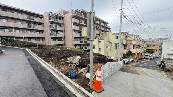 �_�ސ쌧���s�{�O�抁�P�J�̐V�z��ˌ��Ă̂��̑����n