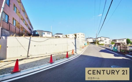 �_�ސ쌧���l�s�t��瑐��̐V�z��ˌ��Ă̏Z�˂���̒��]�ʐ^