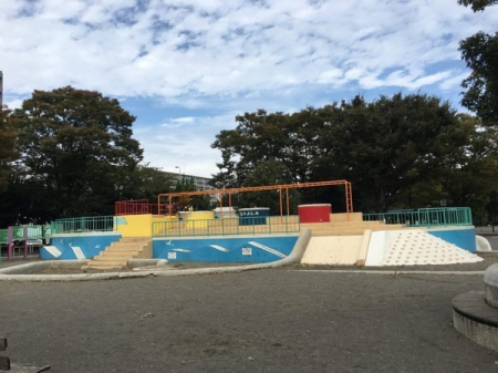 �_�ސ쌧���s�K�撆�K��4���ڂ̒��Ã}���V�����̎��ӊ�