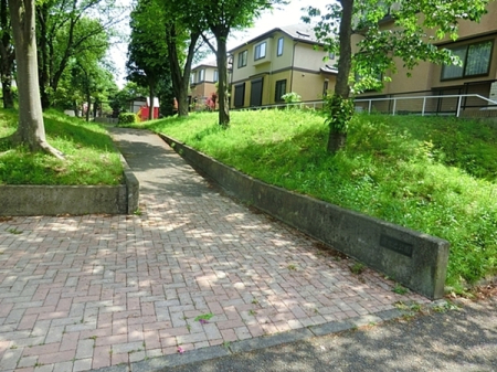 �_�ސ쌧���l�s�΋斶���u4���ڂ̐V�z��ˌ��Ă̎��ӊ�