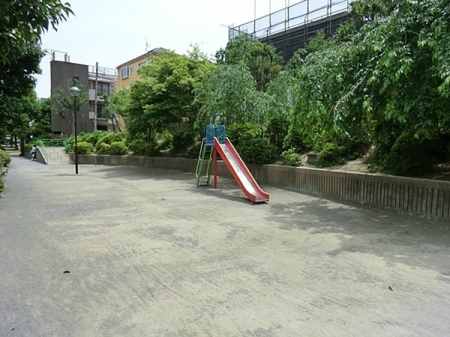 �_�ސ쌧���s�����撆�ێq�̒��Ã}���V�����̎��ӊ�