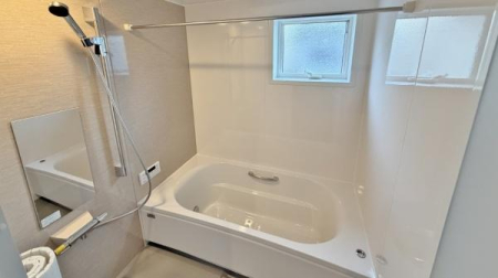 �_�ސ쌧���l�s��扺�a��2���ڂ̐V�z��ˌ��Ă̗���