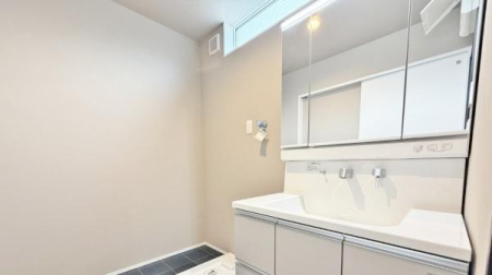 �_�ސ쌧���l�s��扺�a��2���ڂ̐V�z��ˌ��Ă̐��ʑ�E���ʏ�