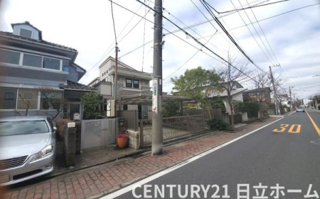 �_�ސ쌧���l�s����{�q�O�V�J�̒��È�ˌ��Ă̑O�ʓ��H�܂ތ��n�ʐ^