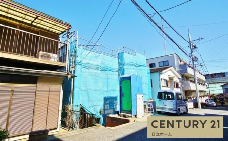 �_�ސ쌧���l�s���Z�c��2���ڂ̐V�z��ˌ��Ă̑O�ʓ��H�܂ތ��n�ʐ^