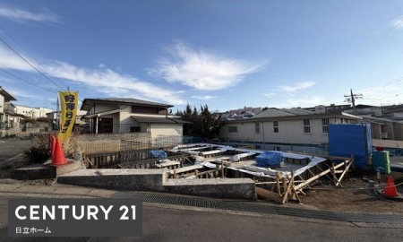 �_�ސ쌧���l�s���擌��]���u�̐V�z��ˌ��Ă̑O�ʓ��H�܂ތ��n�ʐ^