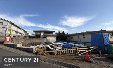 �_�ސ쌧���l�s���擌��]���u�̐V�z��ˌ��Ă̑O�ʓ��H�܂ތ��n�ʐ^